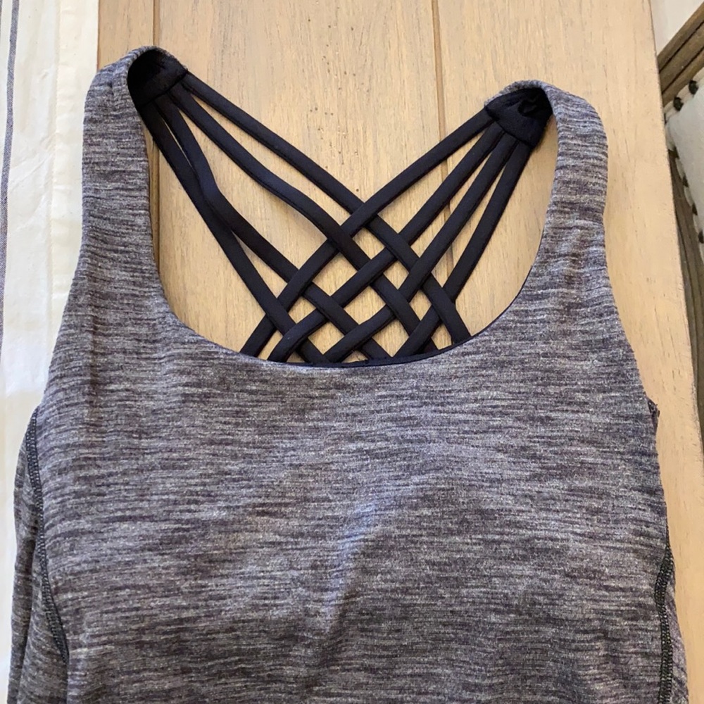 Lululemon tank with built in bra